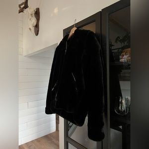 Faux Fur Coat - Long Sleeve with Zippered Pockets